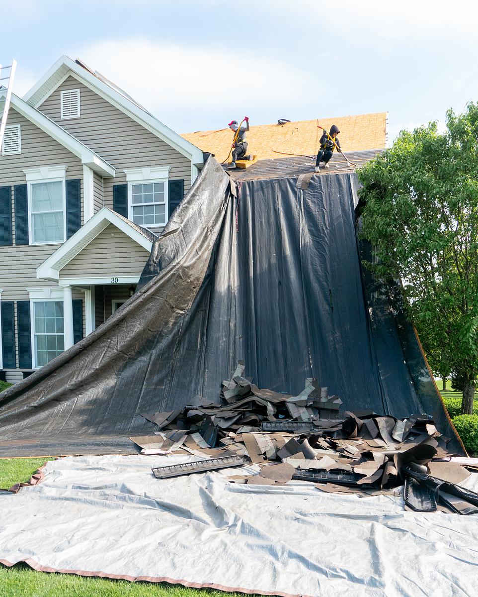 A finished roof in Syracuse, NY